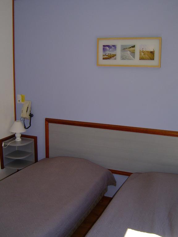 Hotel Le Magiot Montliot-et-Courcelles Pokoj fotografie
