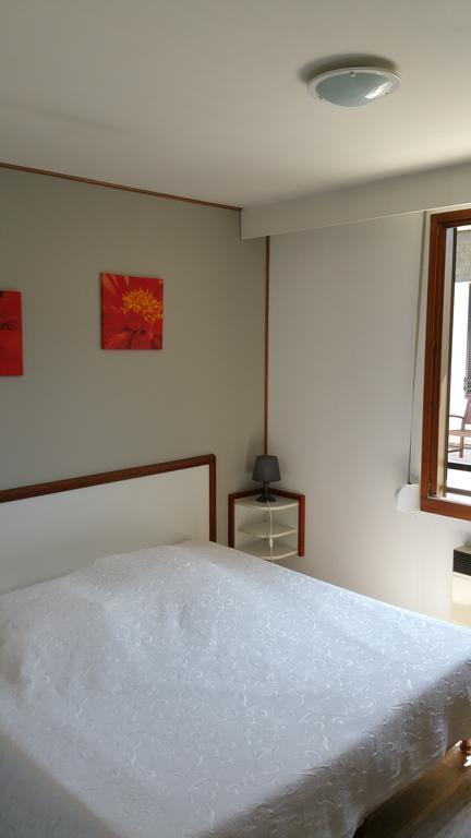 Hotel Le Magiot Montliot-et-Courcelles Pokoj fotografie